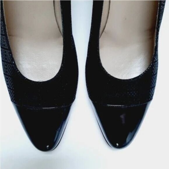 SALVATORE FERRAGAMO Classic Black Heel Pumps Sz 8.5 AA - Picture 4 of 10
